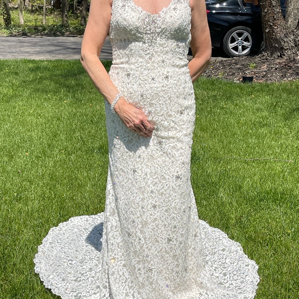 Wedding dress 😁